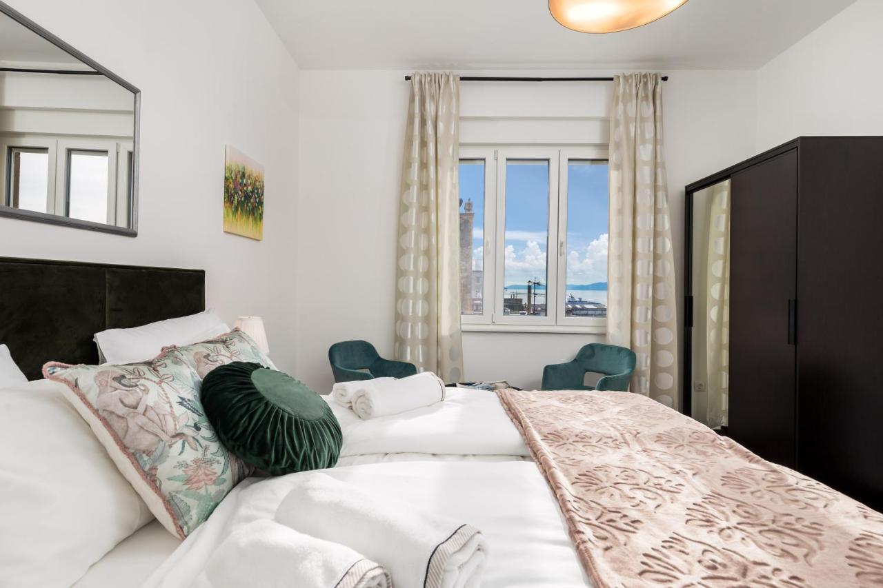 Appartamento Apartman Altamar Fiume Esterno foto