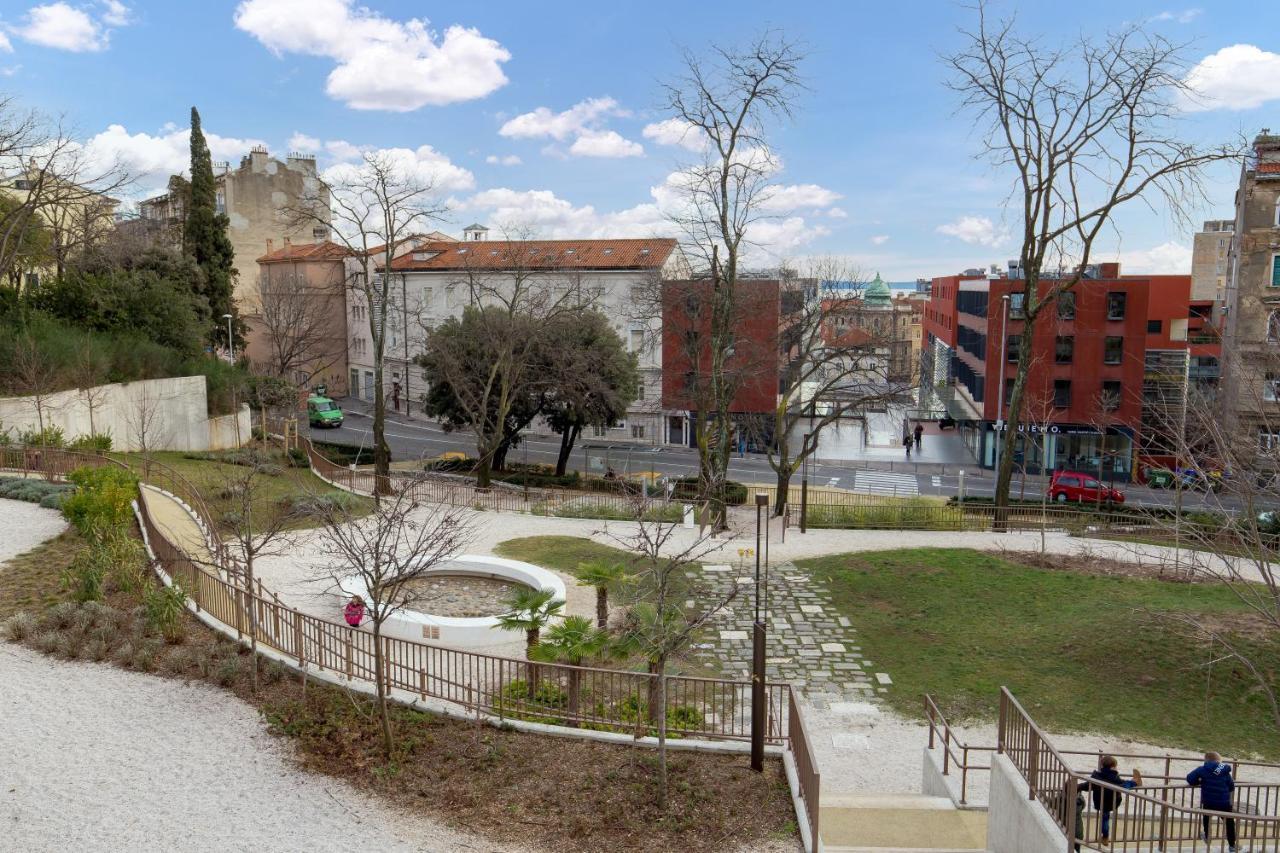 Appartamento Apartman Altamar Fiume Esterno foto