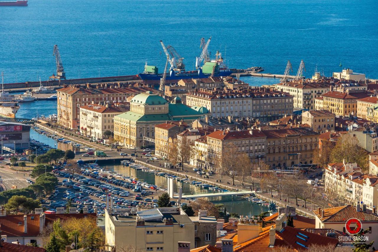 Appartamento Apartman Altamar Fiume Esterno foto