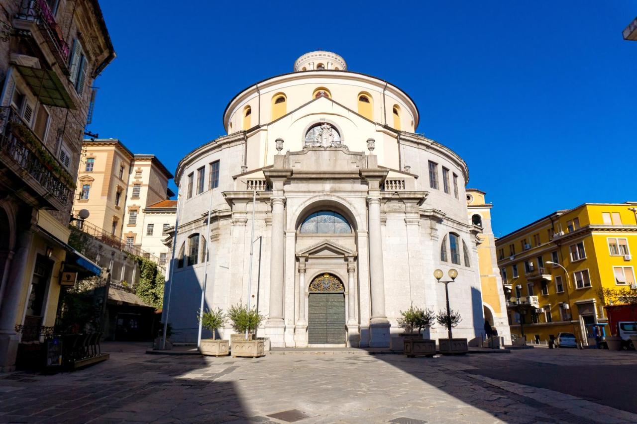 Appartamento Apartman Altamar Fiume Esterno foto